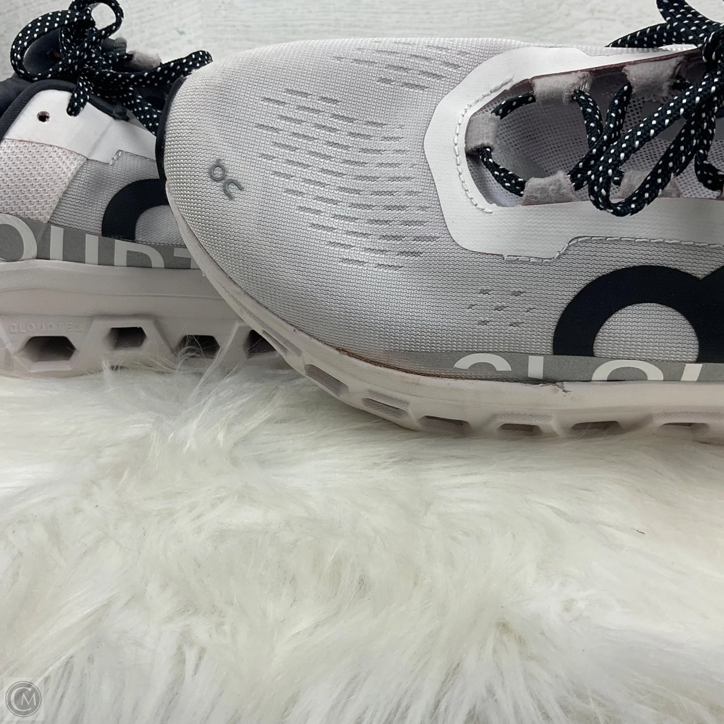 Shoes Athletic By On In White, Size: 9