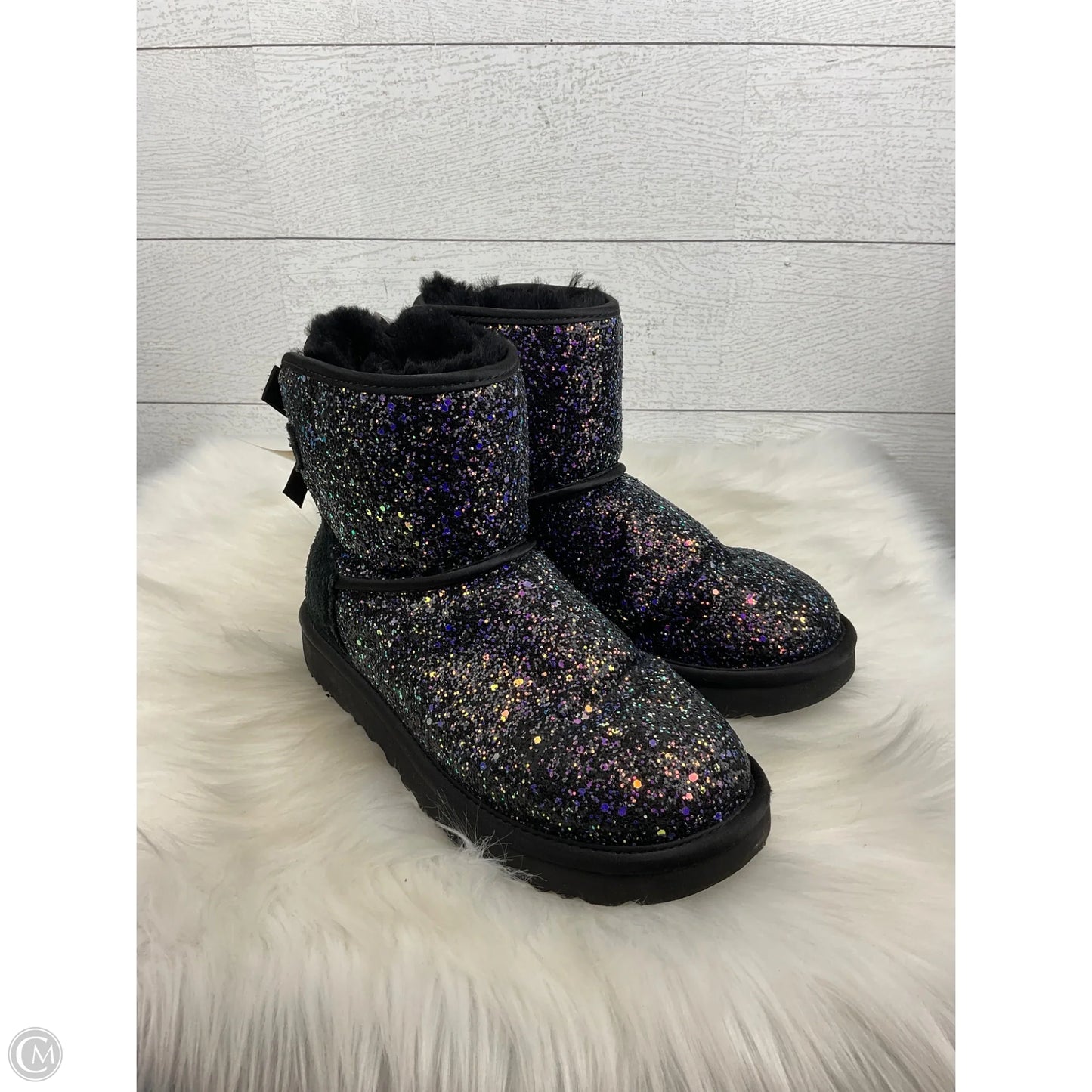 Boots Designer By Ugg In Multi-colored, Size: 6