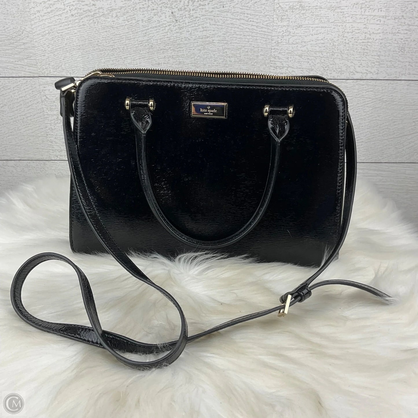 Crossbody Designer By Kate Spade, Size: Medium