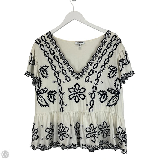 Top Short Sleeve By Express In Cream, Size: Xl