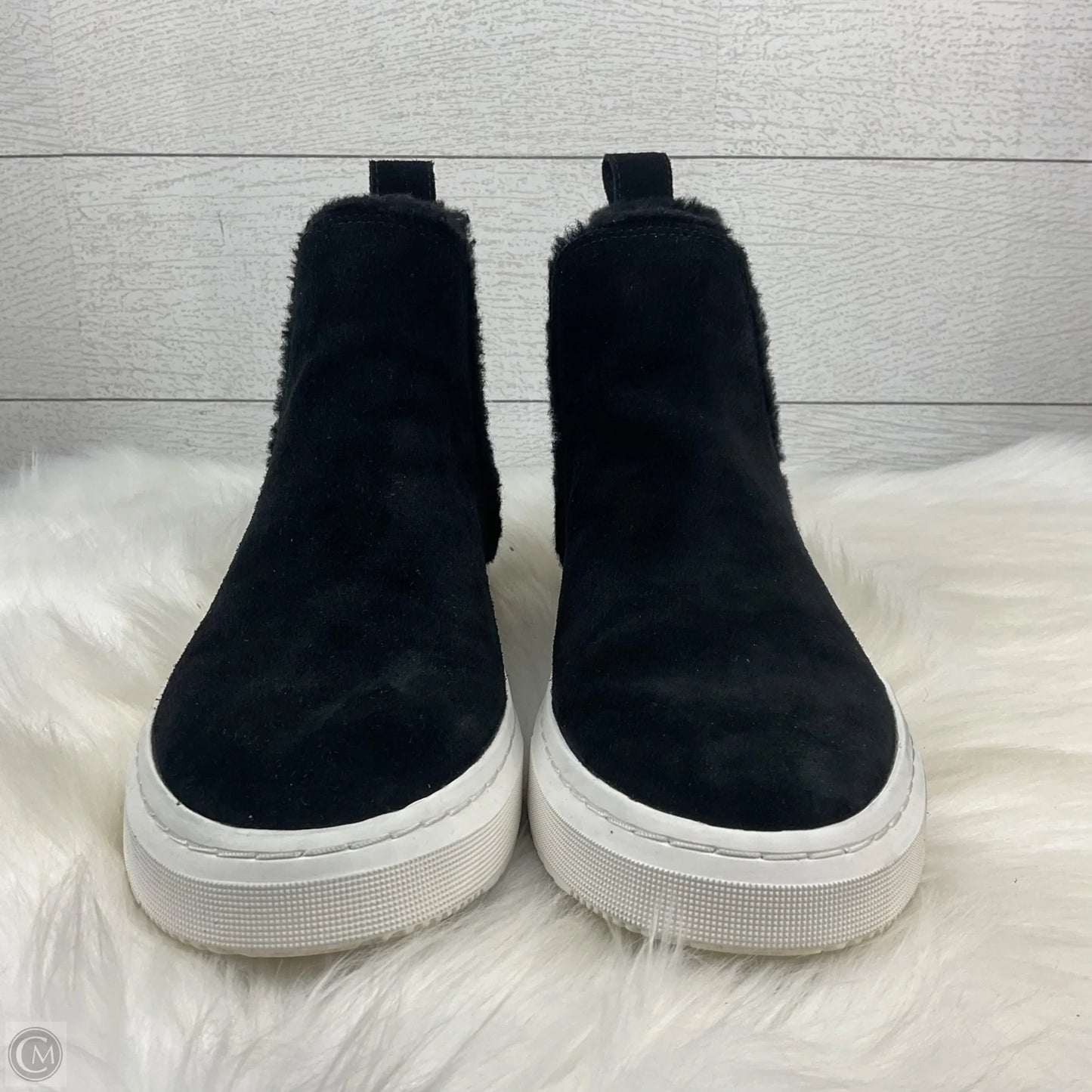 Boots Designer By Ugg In Black, Size: 8