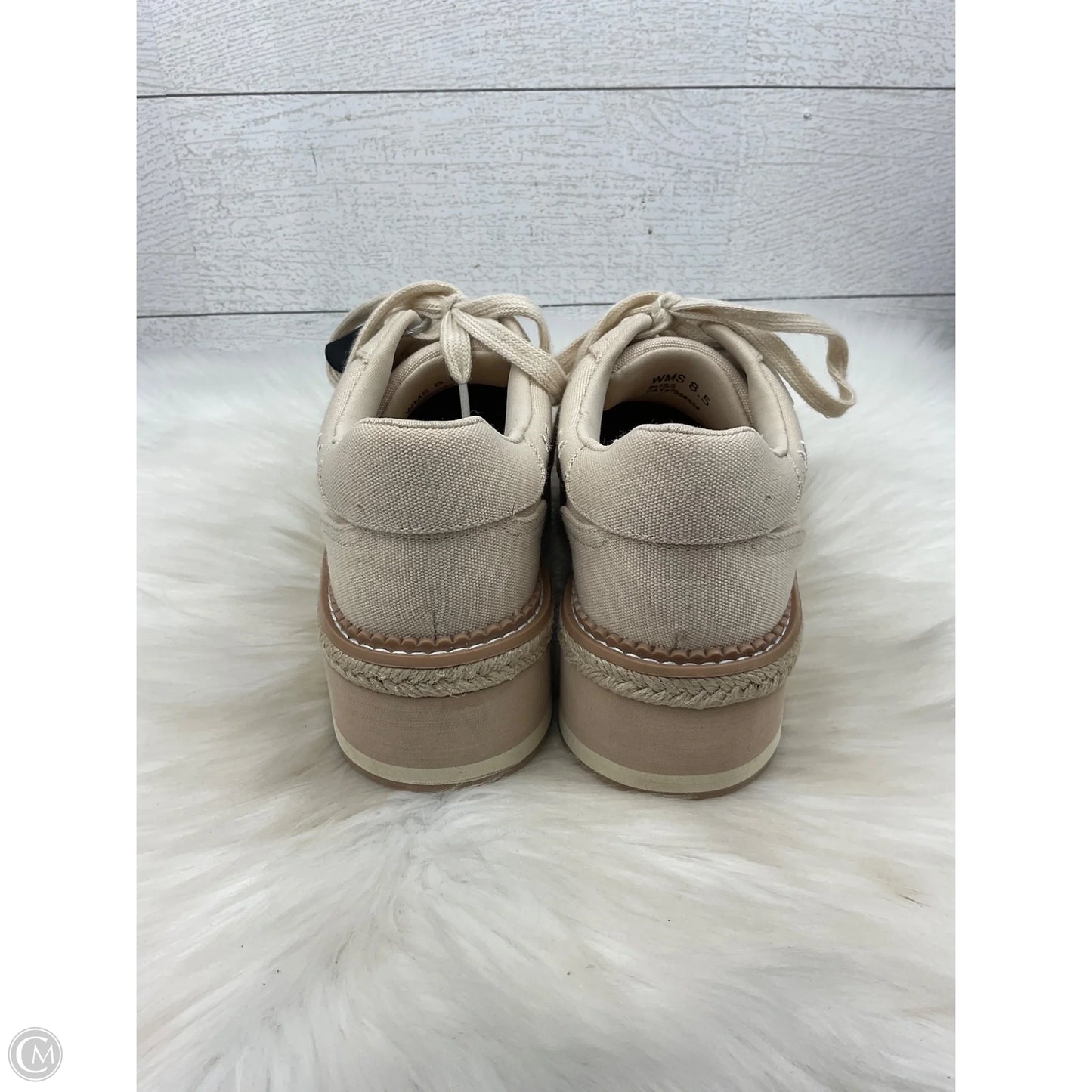 Shoes Sneakers By Dolce Vita In Tan, Size: 8.5