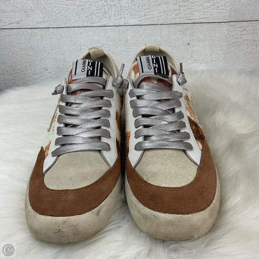 Shoes Sneakers By Gianni Bini In Animal Print, Size: 9