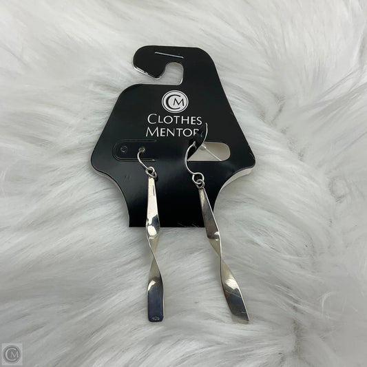 Earrings Dangle/drop By Clothes Mentor
