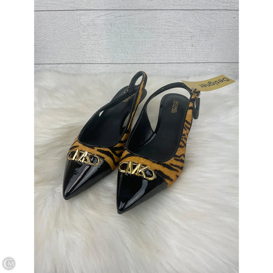 Shoes Designer By Michael Kors In Animal Print, Size: 8.5