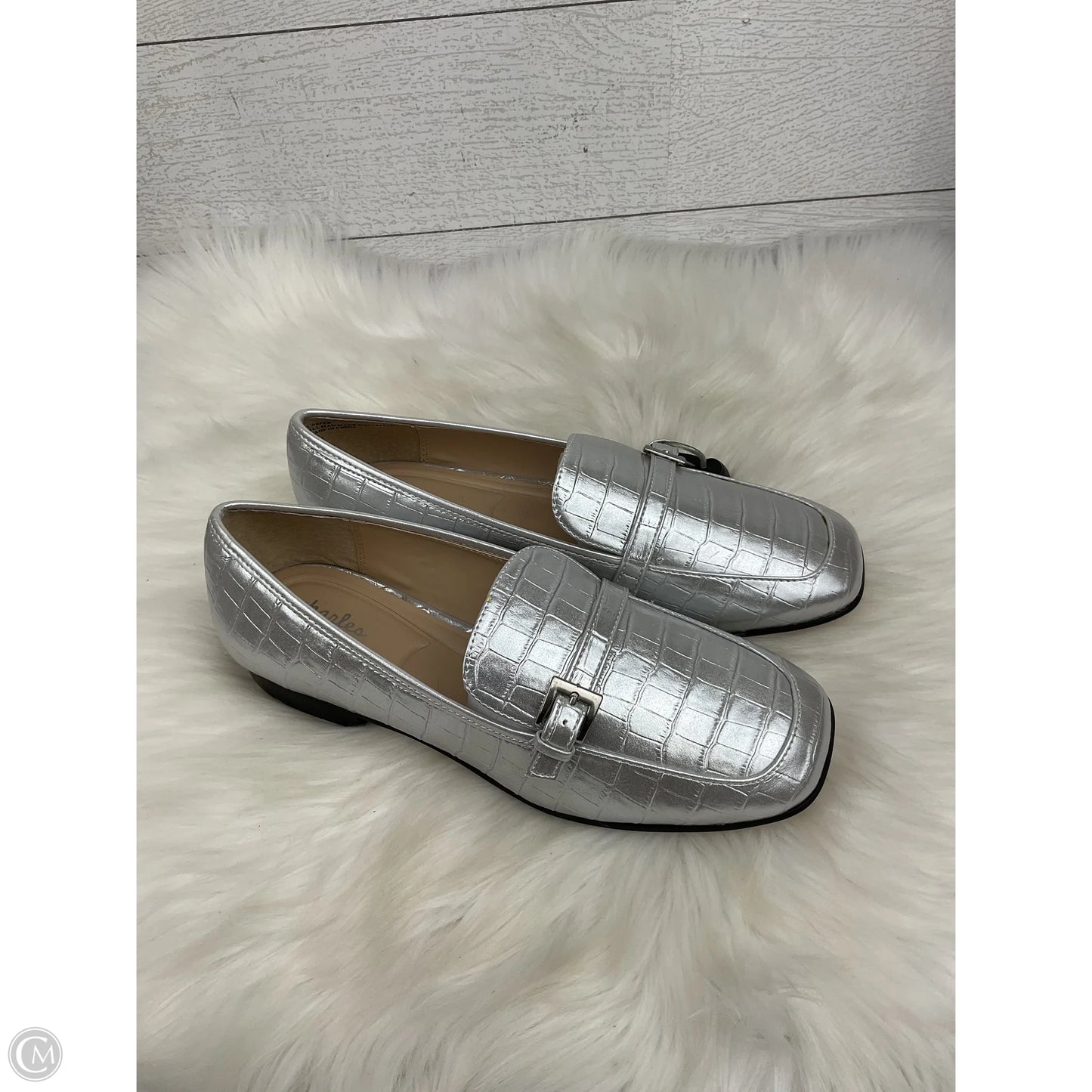 Shoes Flats By Charles By Charles David In Silver, Size: 9