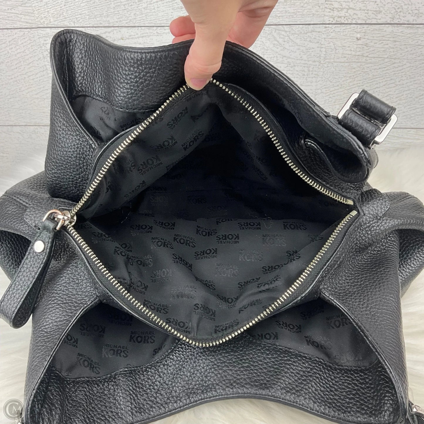 Handbag Designer By Michael Kors, Size: Medium