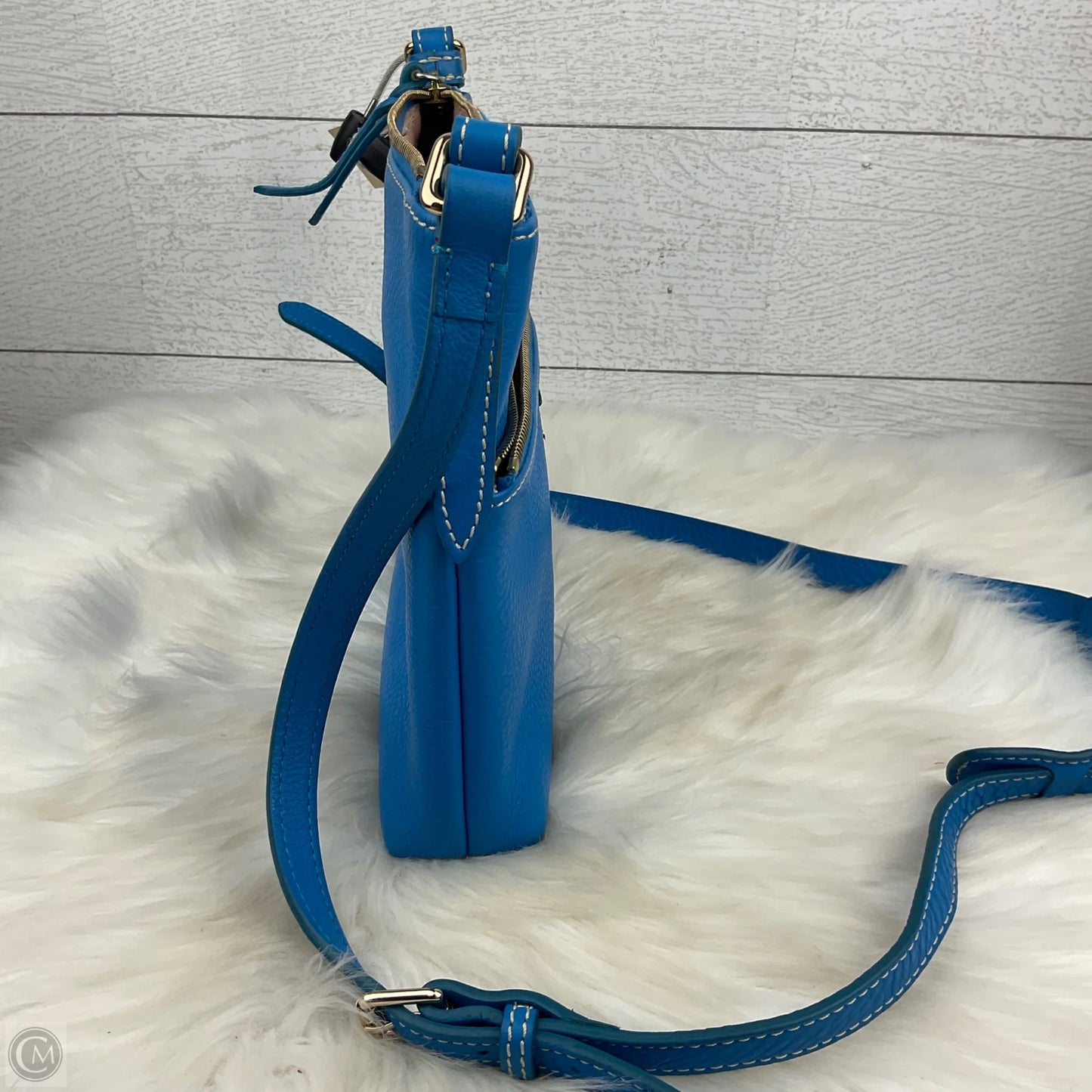 Crossbody Designer By Dooney And Bourke, Size: Medium