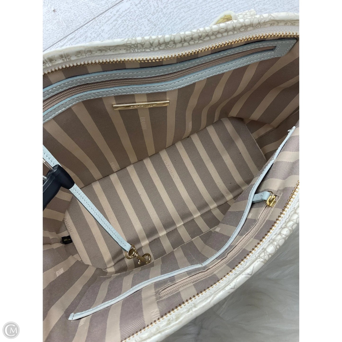 Handbag Designer By Brahmin, Size: Large