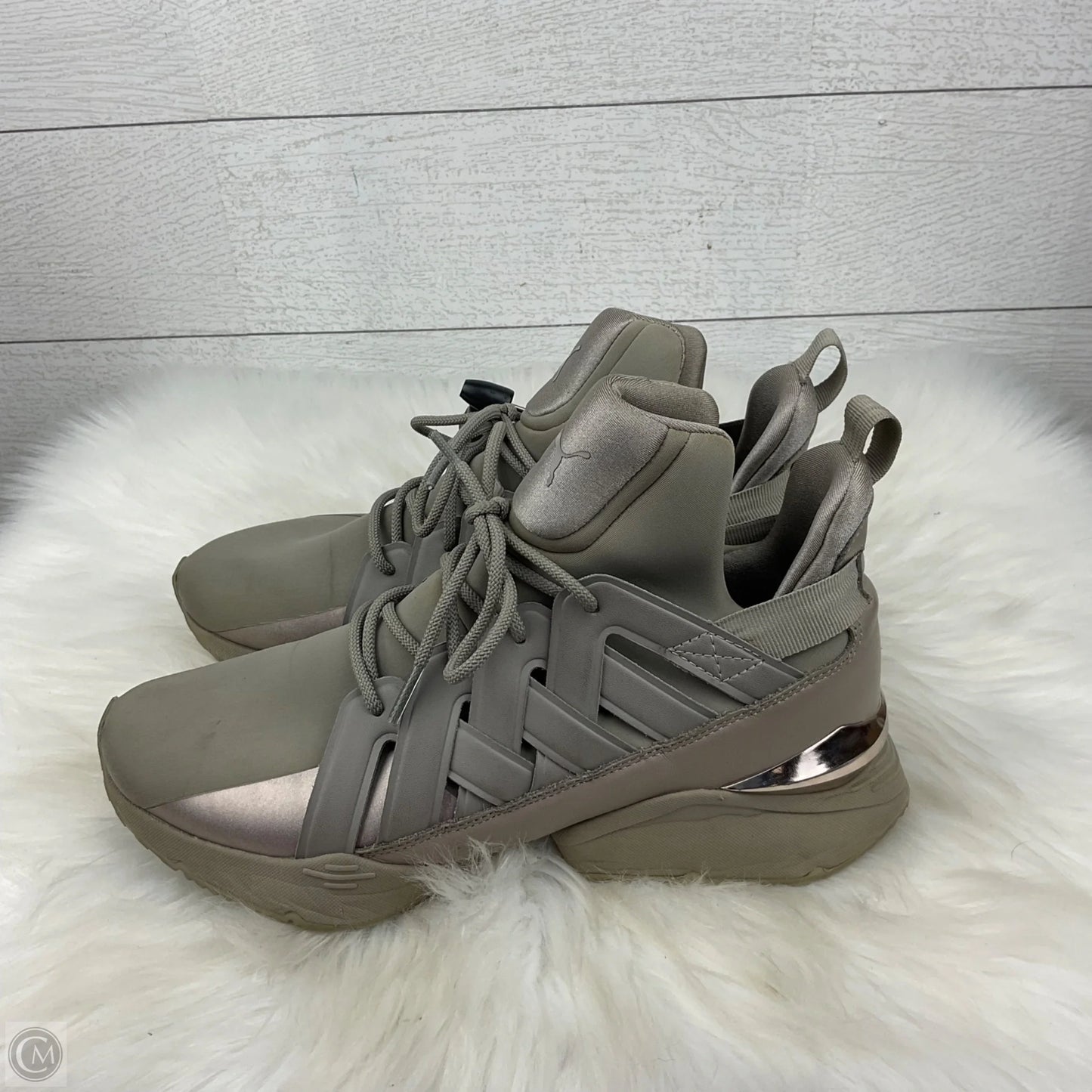 Shoes Athletic By Puma In Tan, Size: 9.5