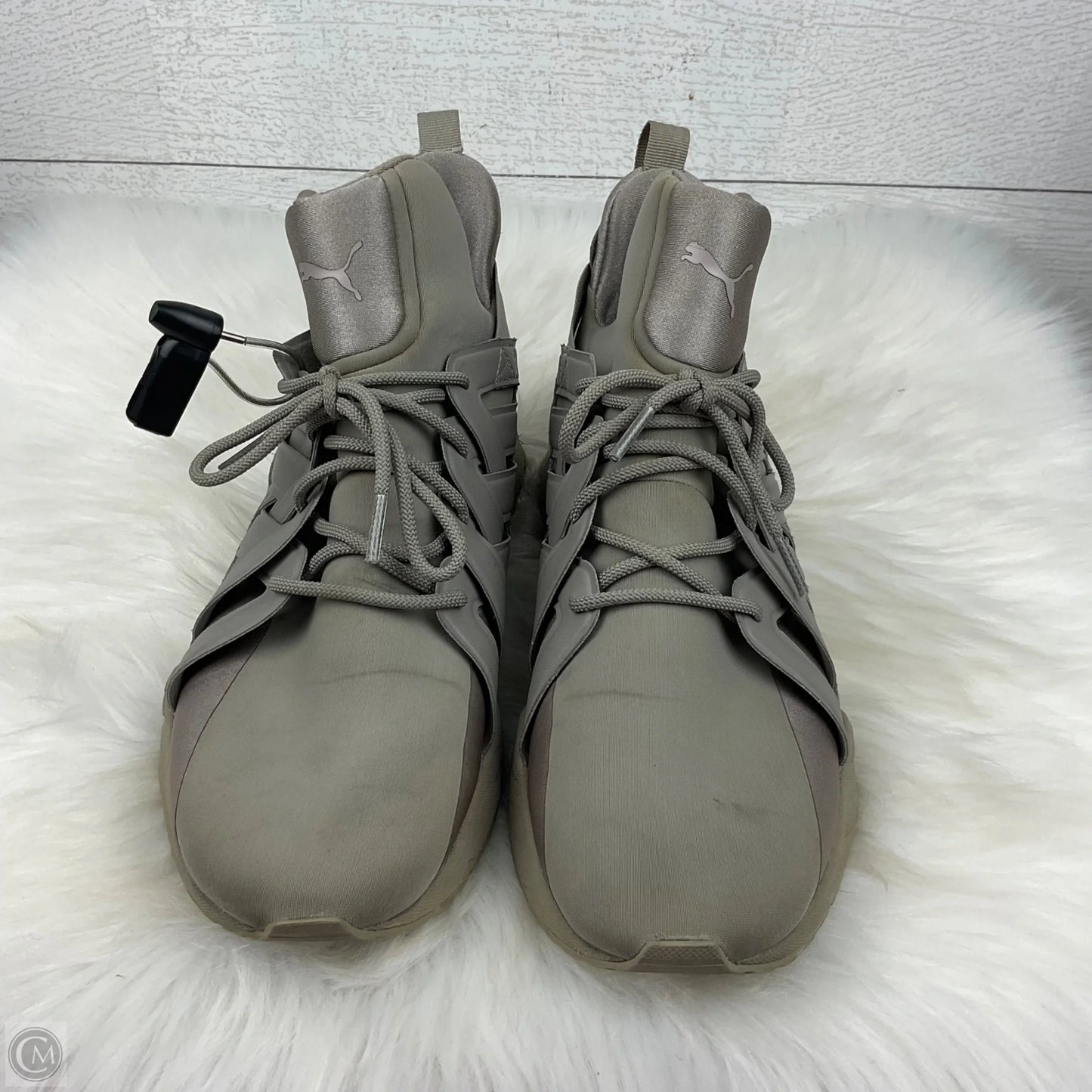 Shoes Athletic By Puma In Tan, Size: 9.5