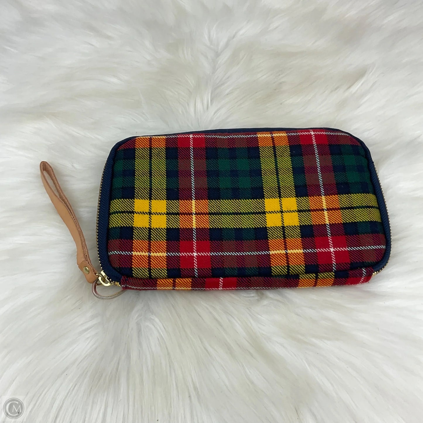 Wristlet By Clothes Mentor, Size: Medium