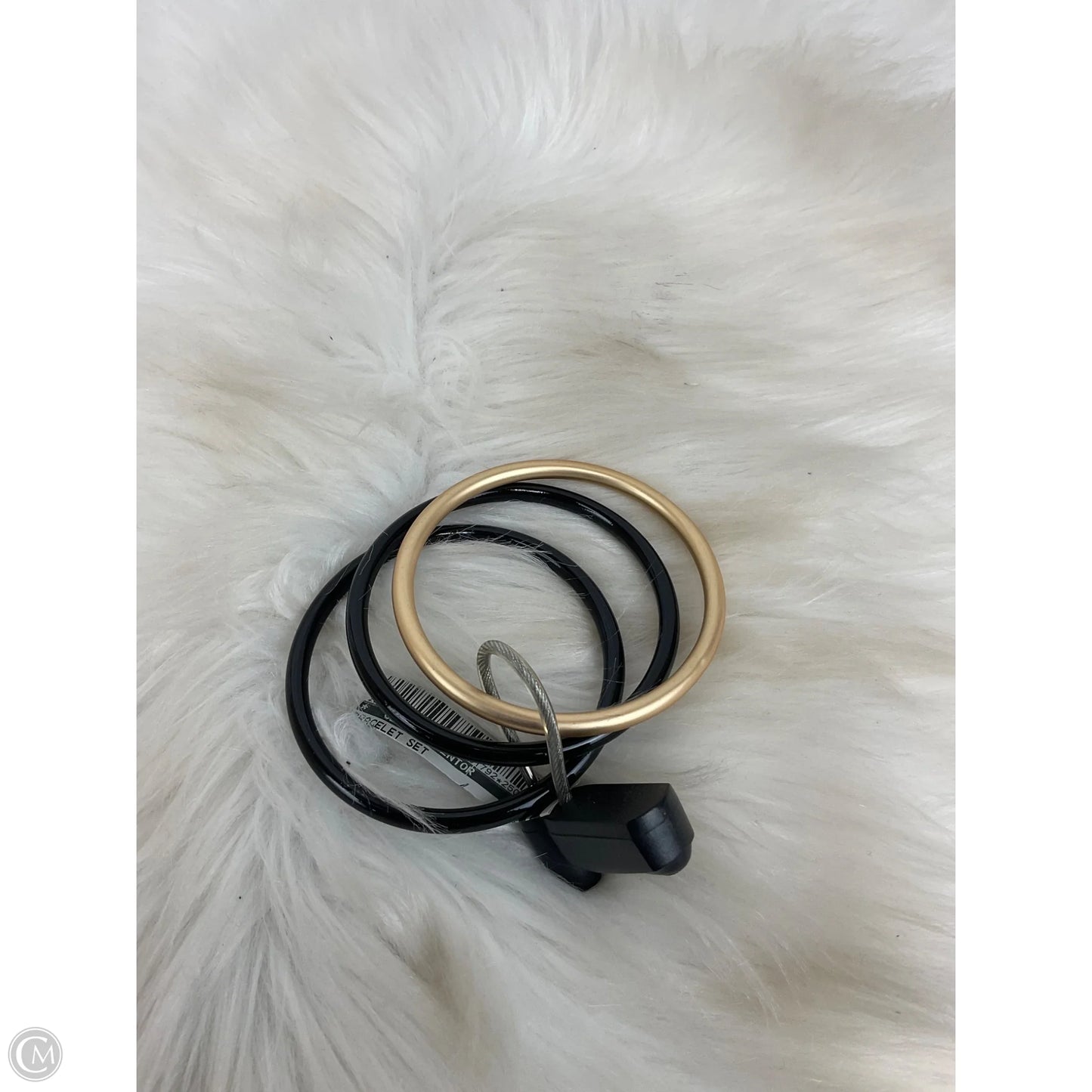 Bracelet Set By Clothes Mentor, Size: 3