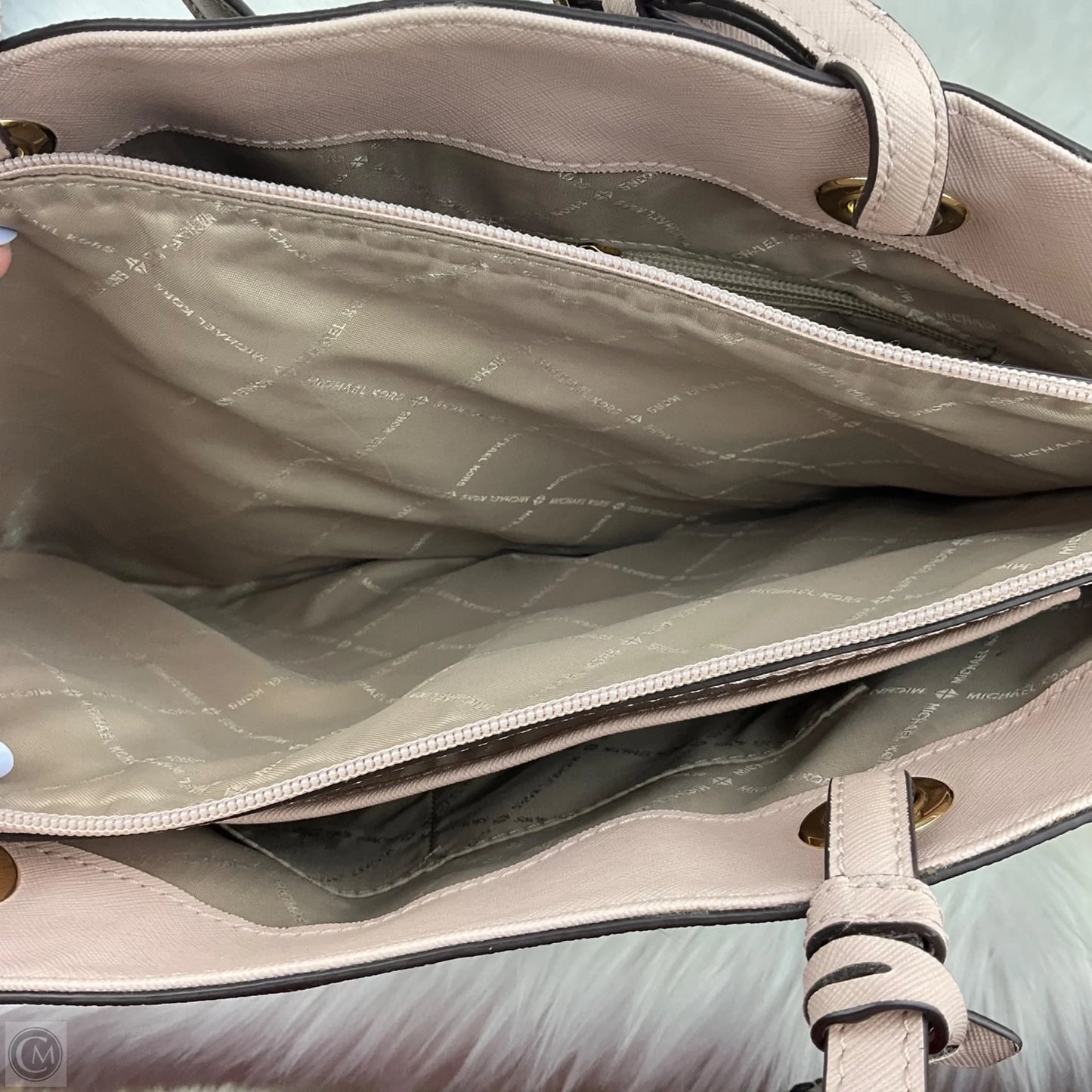 Handbag Designer By Michael Kors, Size: Large