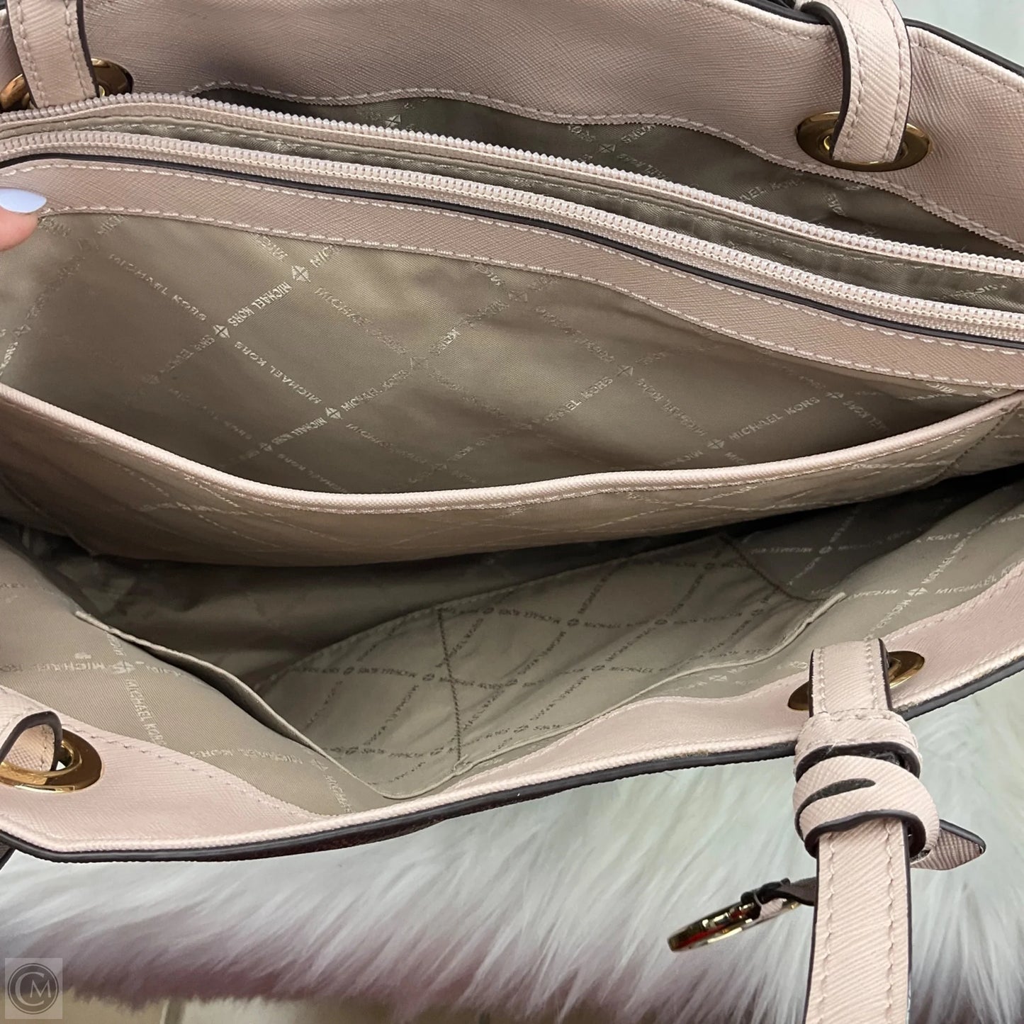 Handbag Designer By Michael Kors, Size: Large