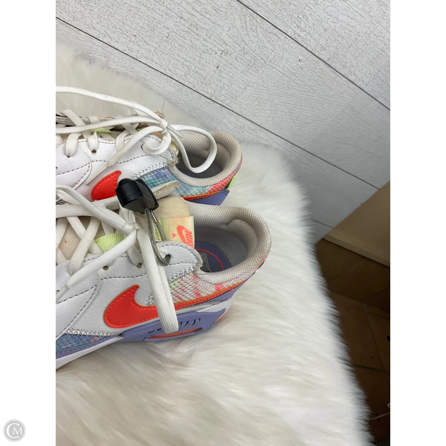 Shoes Athletic By Nike In Multi-colored, Size: 9.5