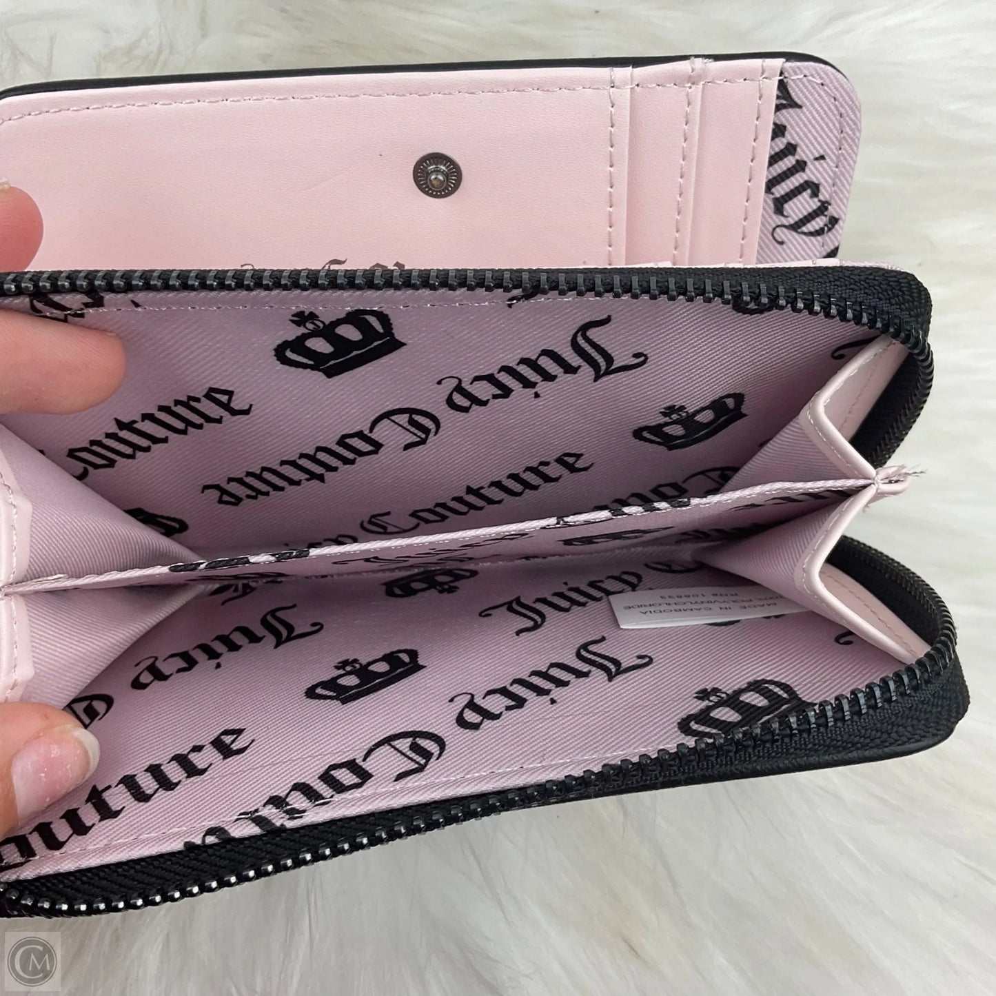 Wallet By Juicy Couture, Size: Medium