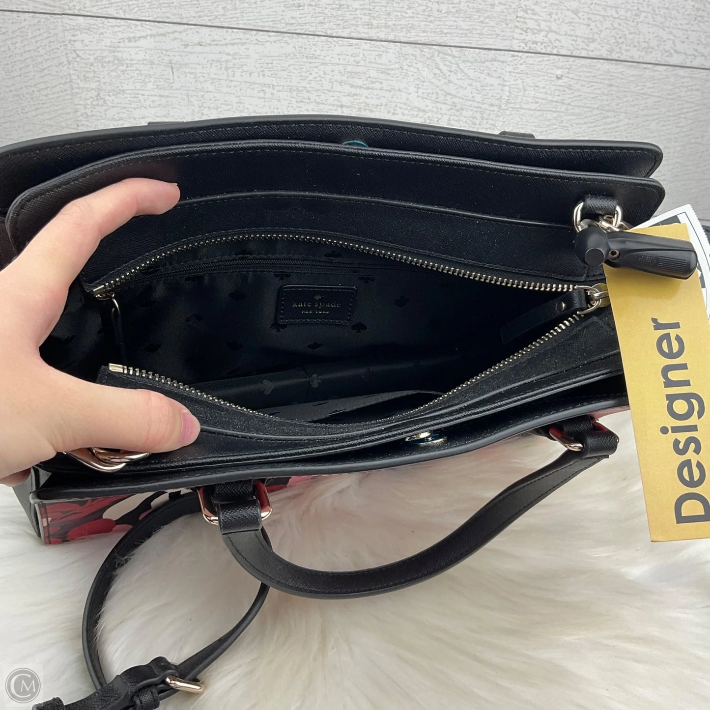 Crossbody Designer By Kate Spade, Size: Medium