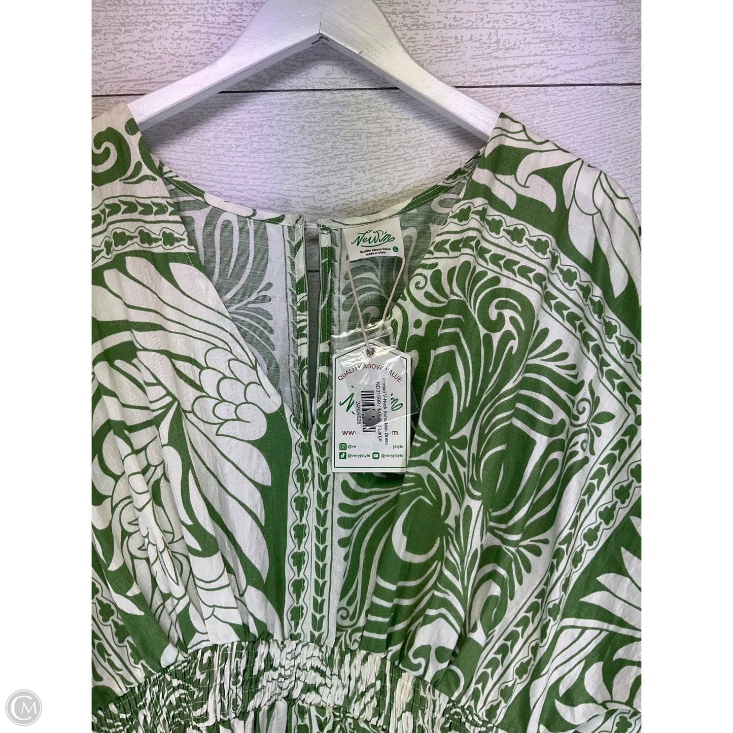 Dress Casual Maxi By New In In Green, Size: L