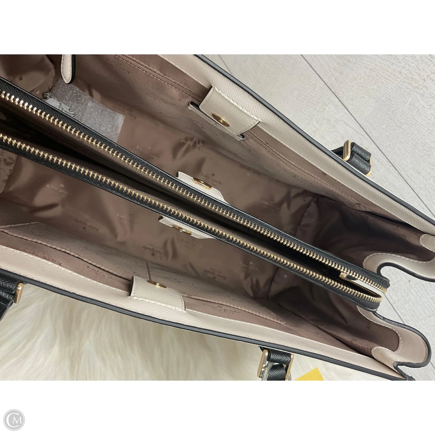 Handbag Designer By Kate Spade, Size: Large