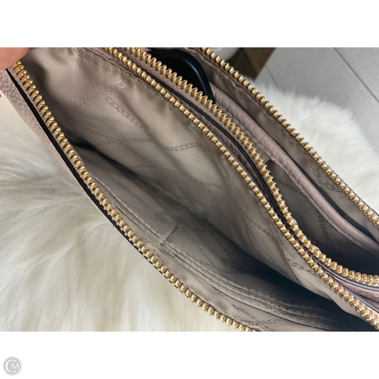 Handbag Designer By Michael Kors, Size: Medium