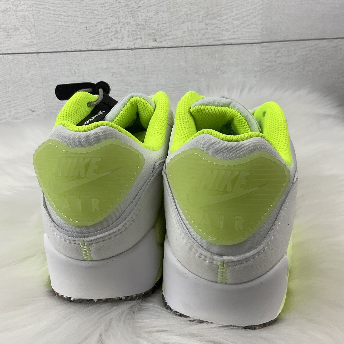 Shoes Athletic By Nike  Size: 9