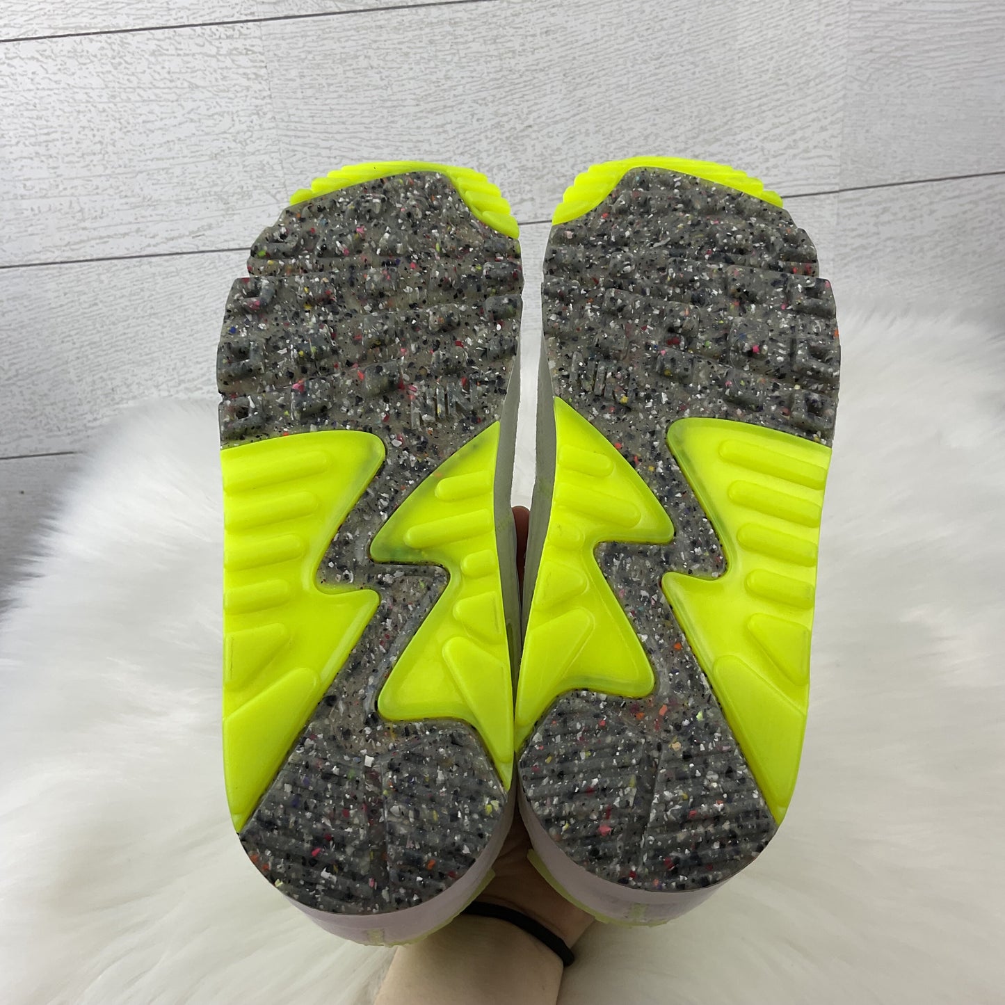 Shoes Athletic By Nike  Size: 9