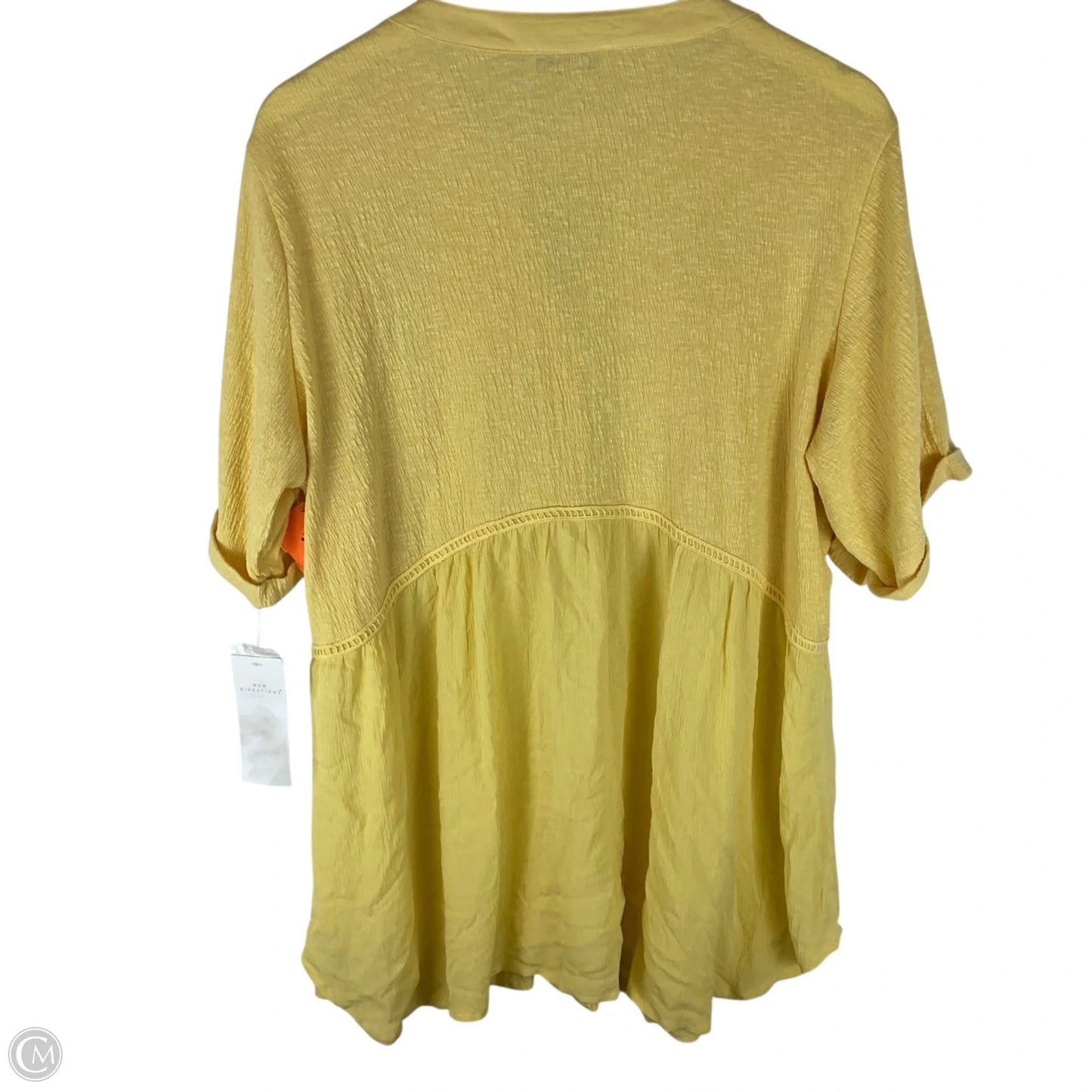 Top Short Sleeve By New Directions In Yellow, Size: 1x