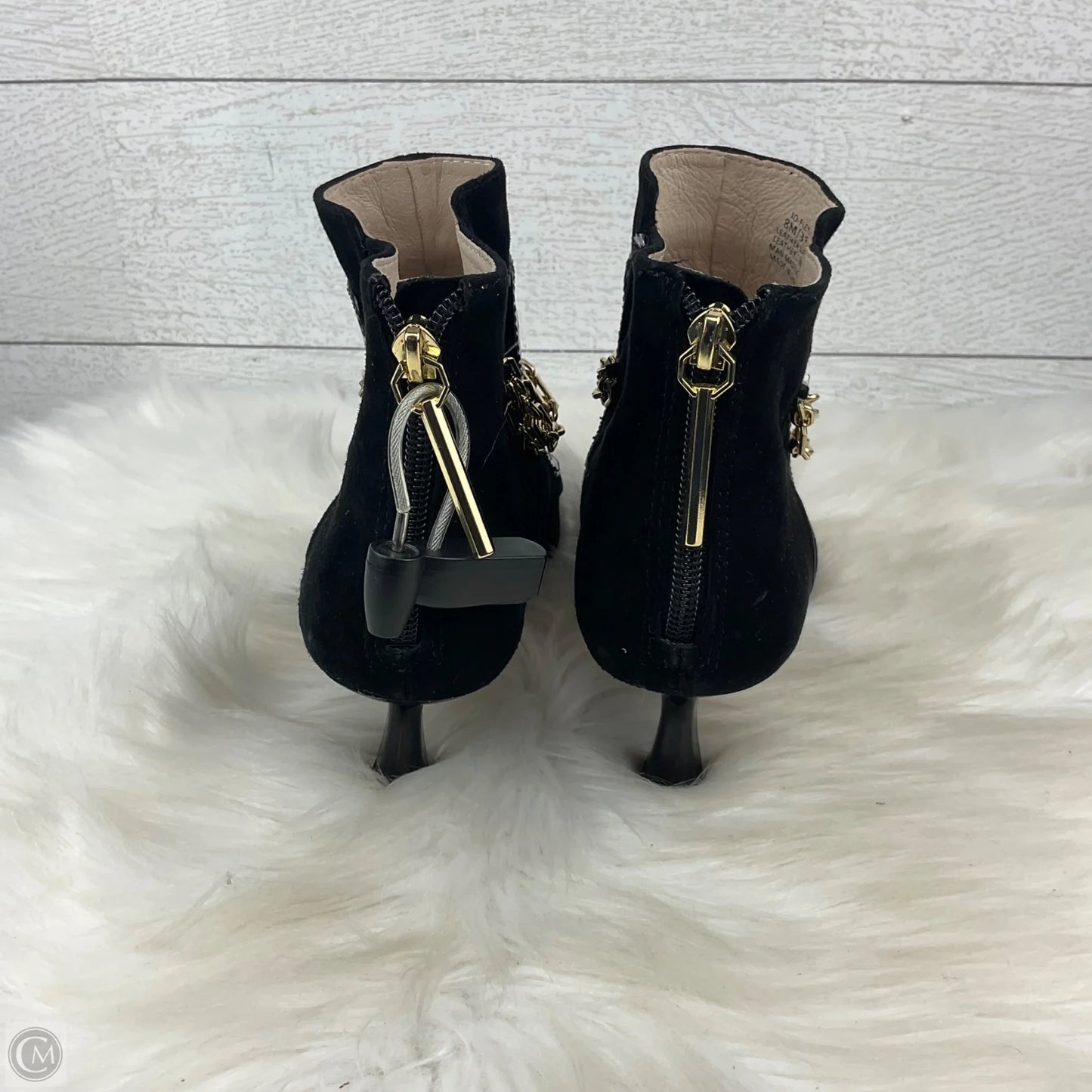 Boots Ankle Heels By Louise Et Cie In Black, Size: 8