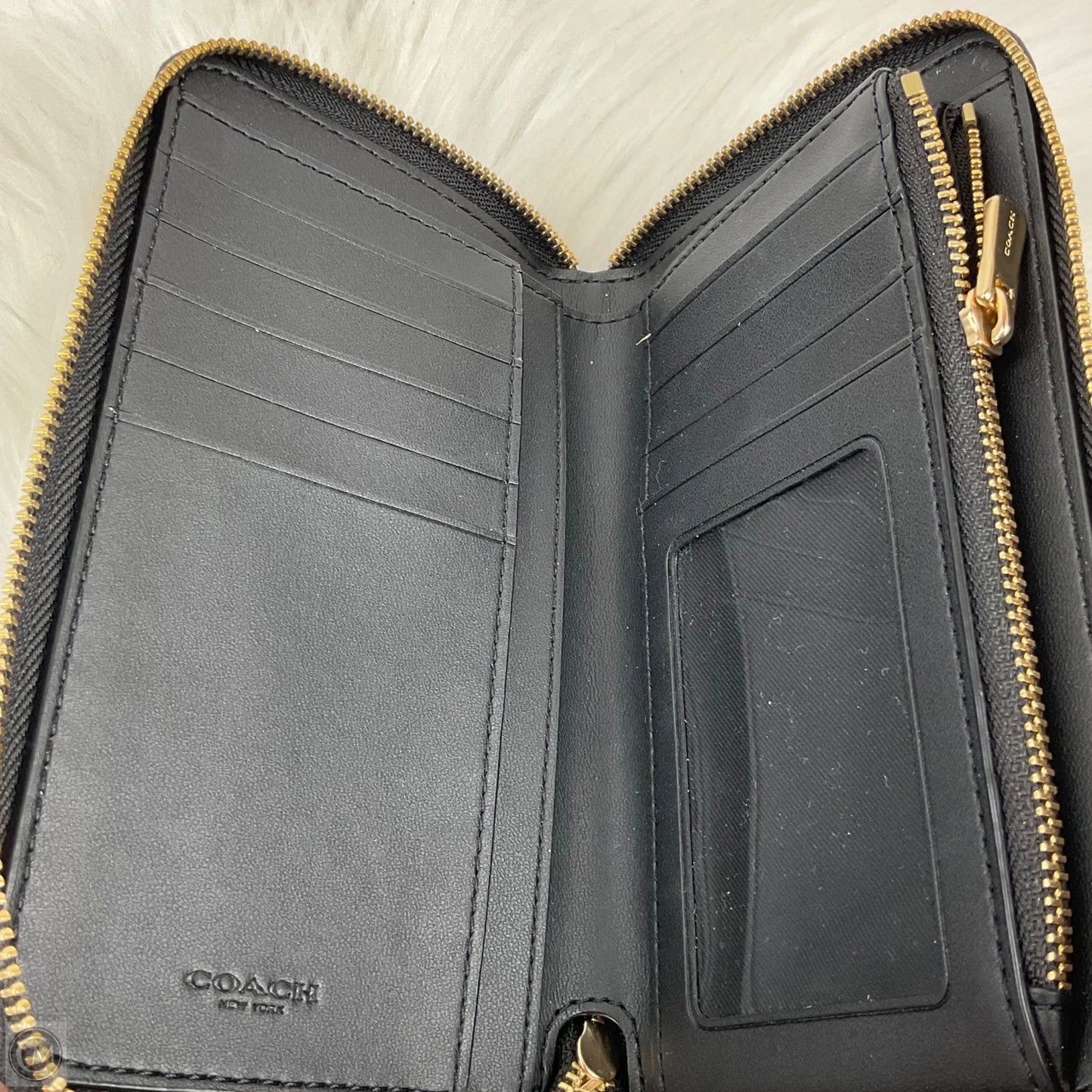 Wallet Designer By Coach, Size: Medium