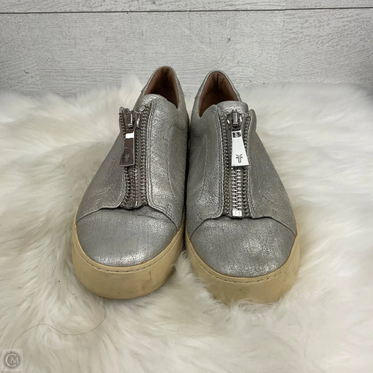 Shoes Designer By Frye In Silver, Size: 8.5
