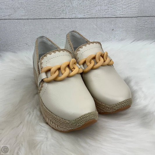 Shoes Sneakers By Dolce Vita In Cream, Size: 6.5