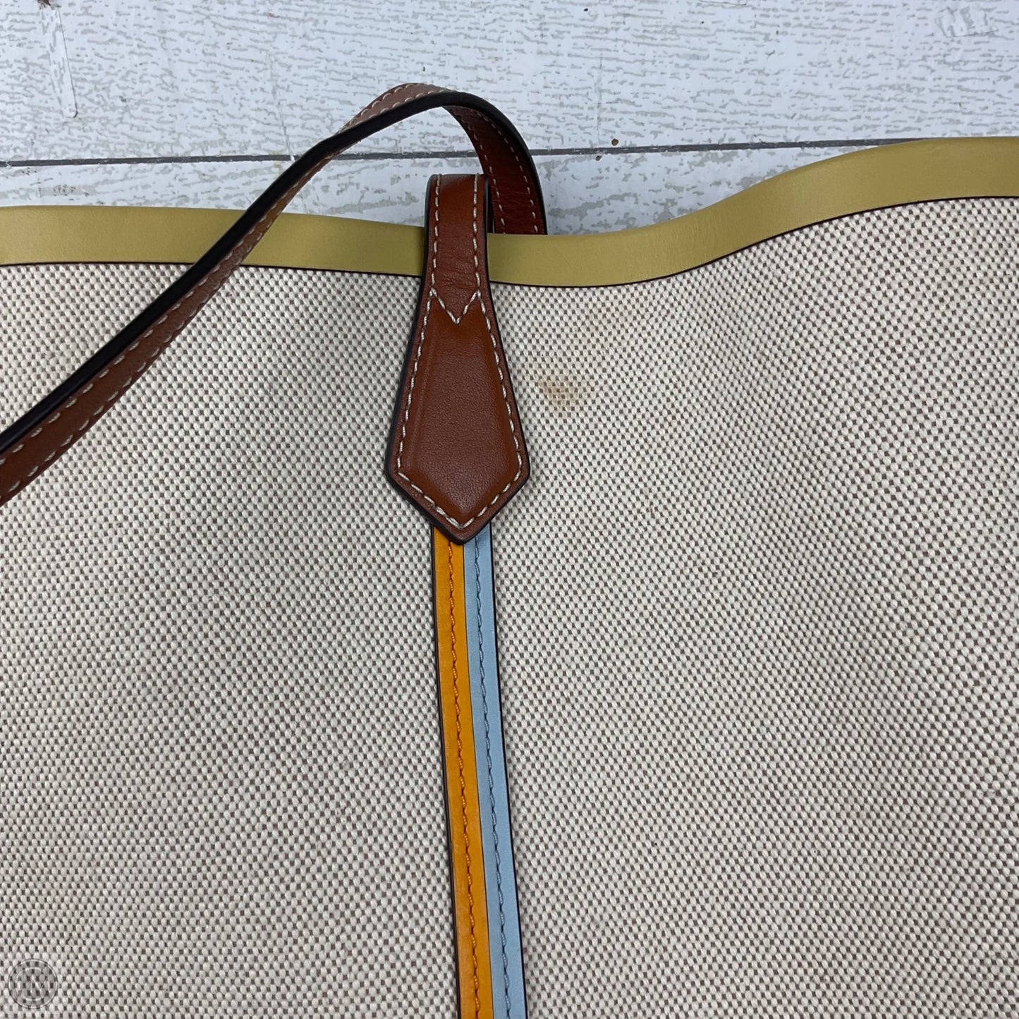 Handbag Designer By Tory Burch, Size: Medium