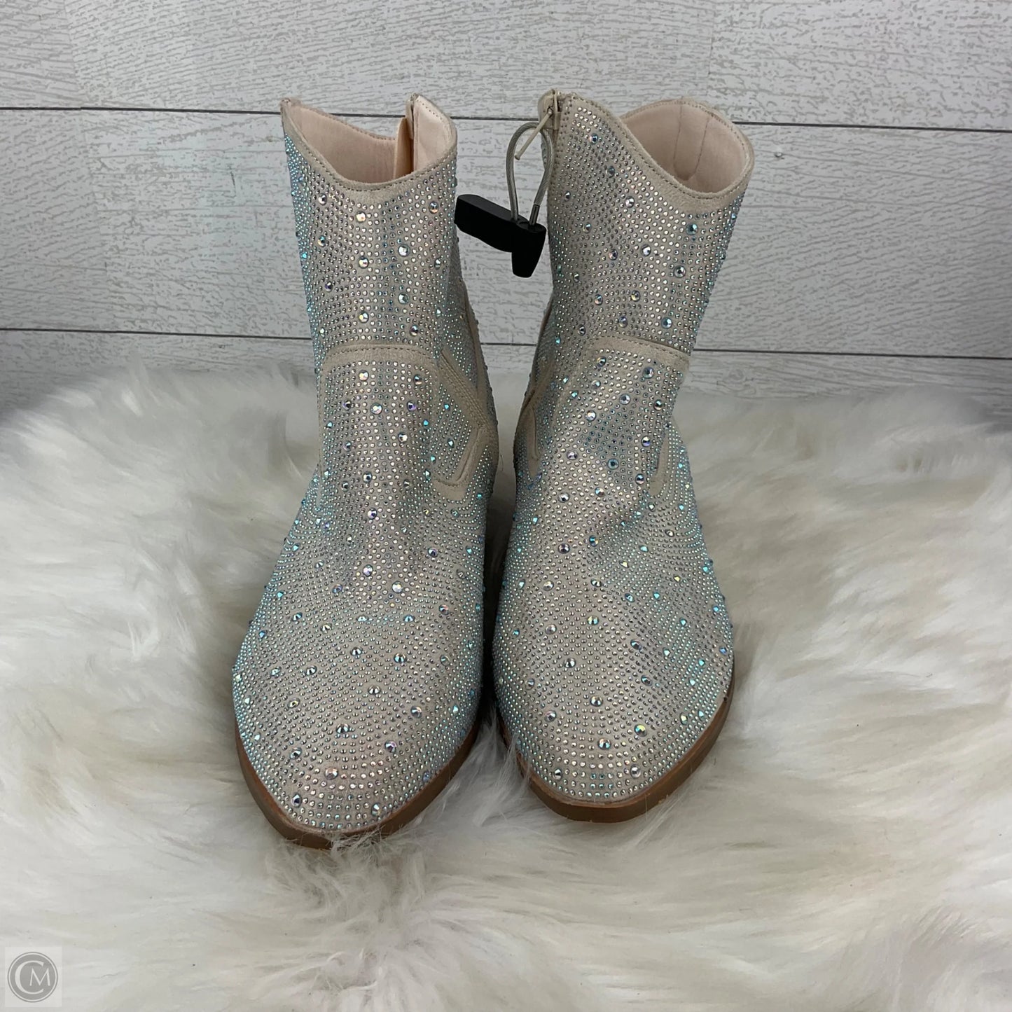 Boots Ankle Heels By Yoki In Silver, Size: 10