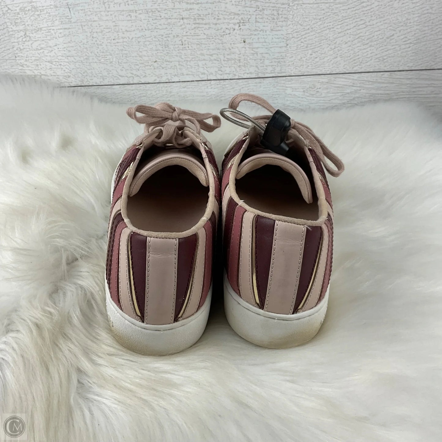Shoes Designer By Michael Kors In Pink, Size: 8.5
