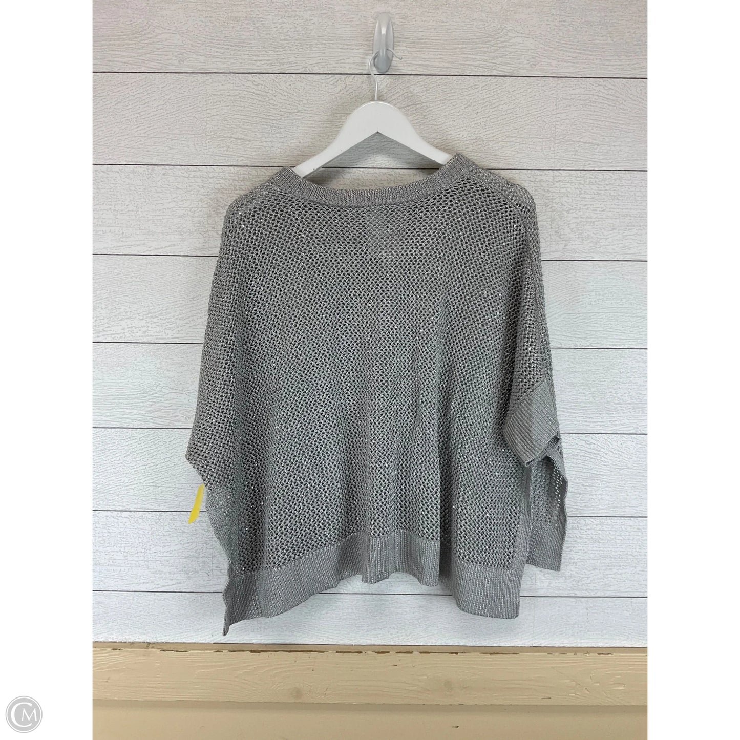 Sweater Short Sleeve By Chicos In Silver, Size: S
