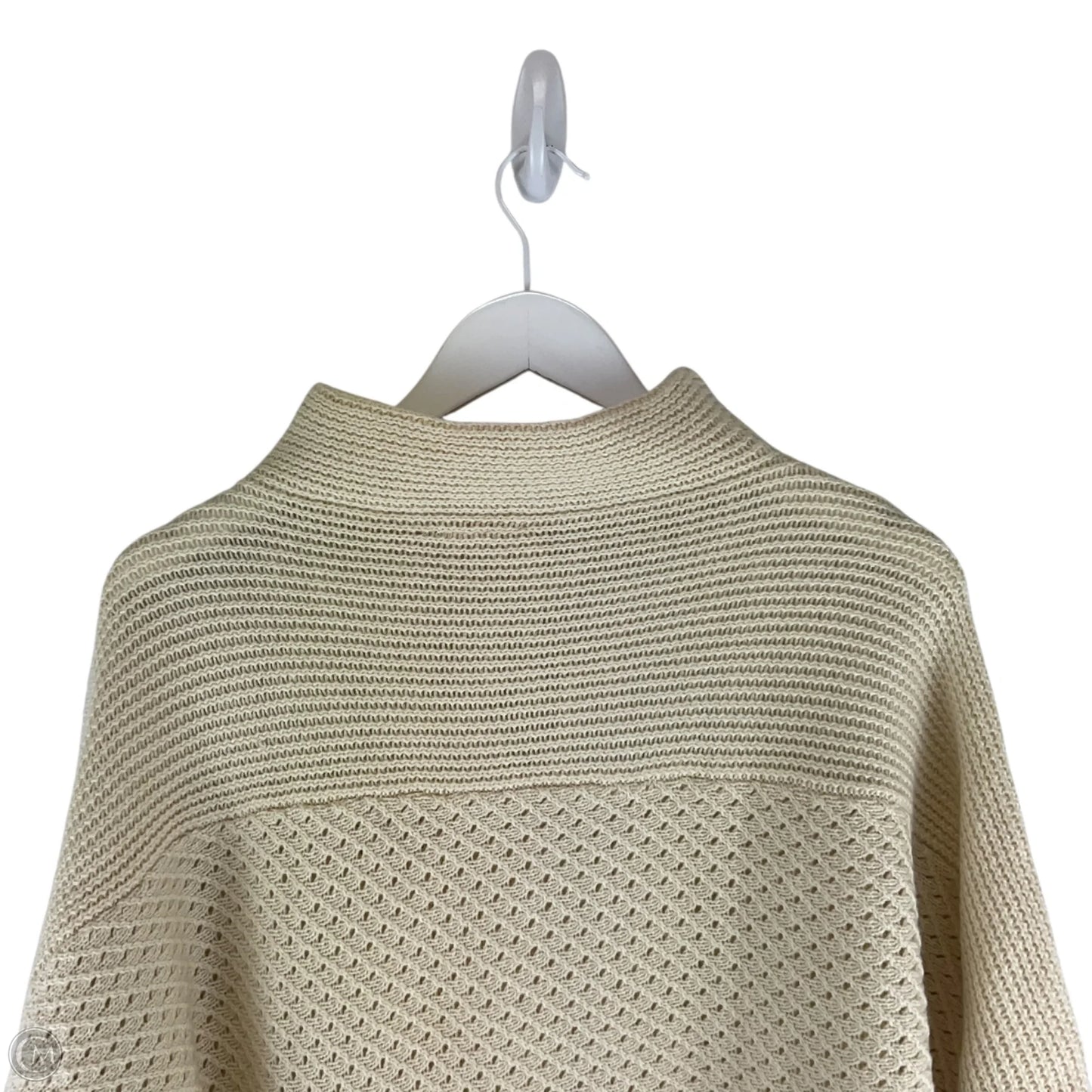 Sweater Short Sleeve By Clothes Mentor In Cream, Size: M