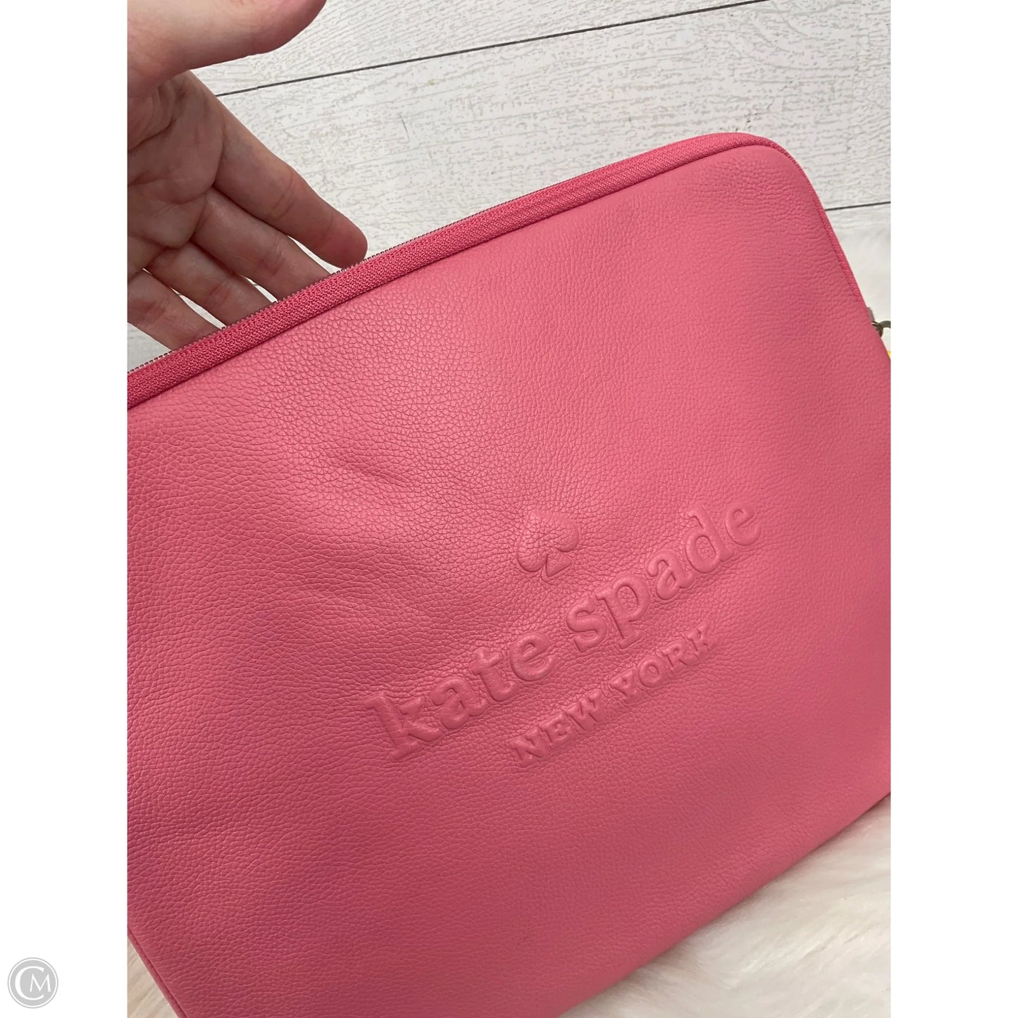 Laptop Sleeve Designer By Kate Spade, Size: Large