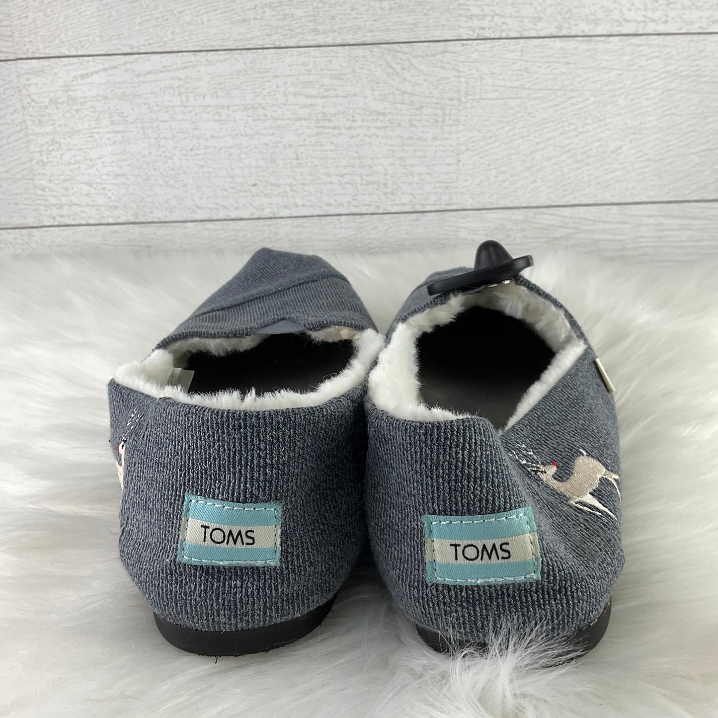 Shoes Flats By Toms In Grey, Size: 11