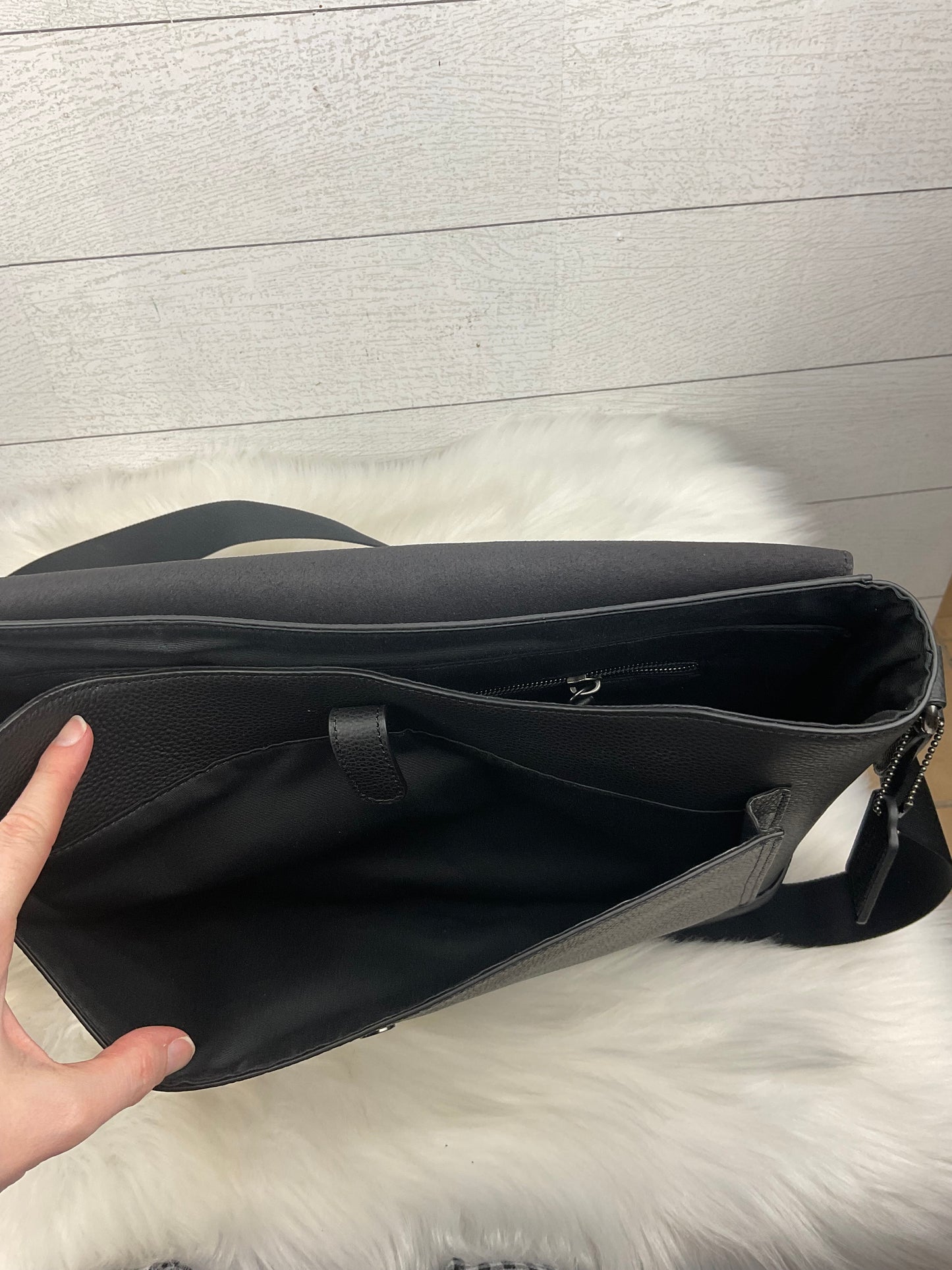 Crossbody Designer By Coach, Size: Large