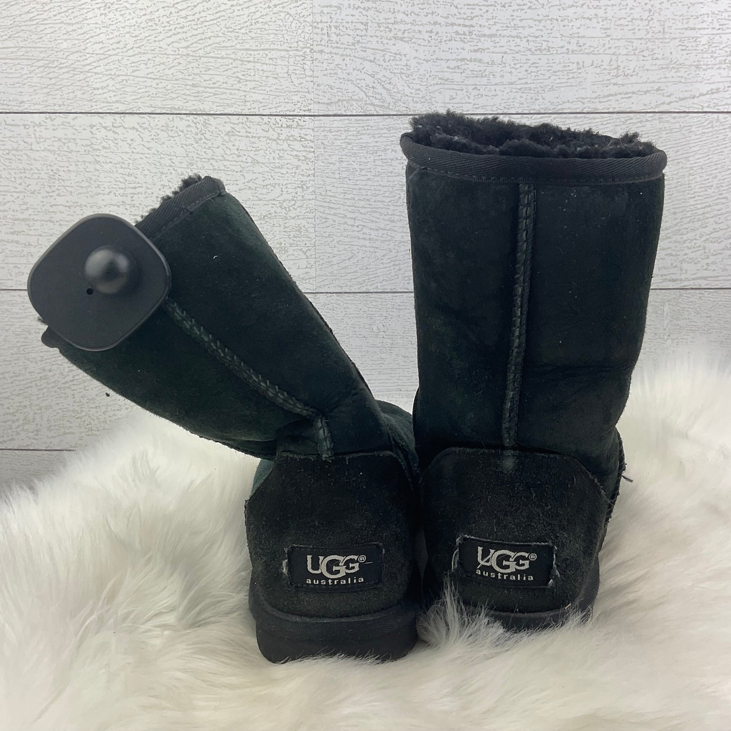 Boots Designer By Ugg  Size: 7